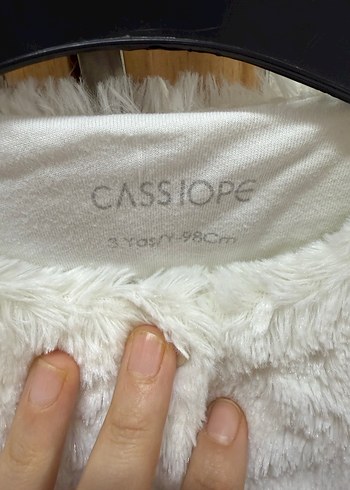 Kız Çocuk Beyaz Kürklü Kolsuz Yelek - Görsel 5