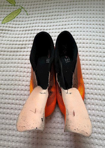 Turuncu Halı Saha Krampon - Görsel 4