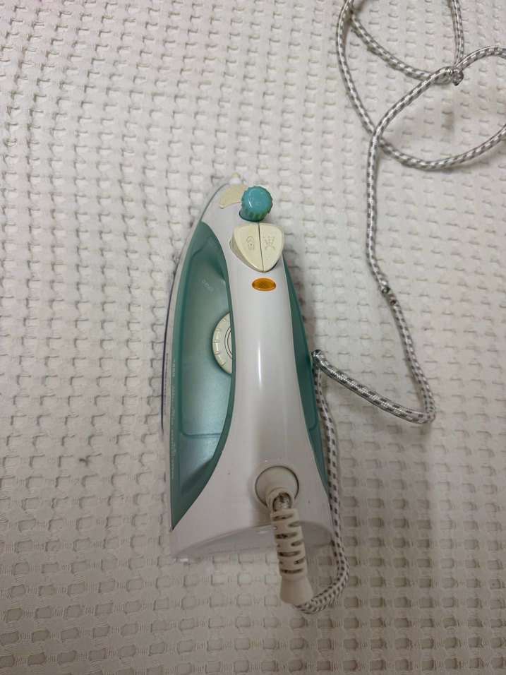 Premier Beyaz Pastel Ütü - Görsel 2