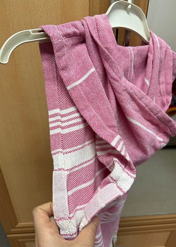 Kız Çocuk Pembe Kapüşonlu Bornoz Panço - Görsel 5