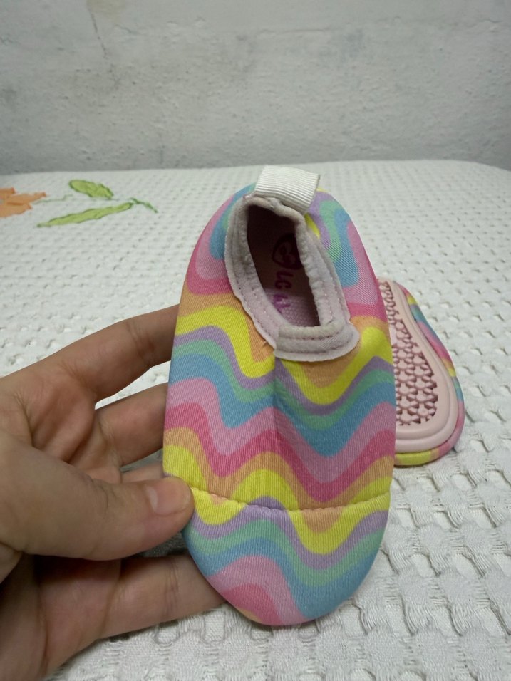 Lcw Steps Karışık Desenli Kız Bebek Deniz Ayakkabısı - Görsel 3