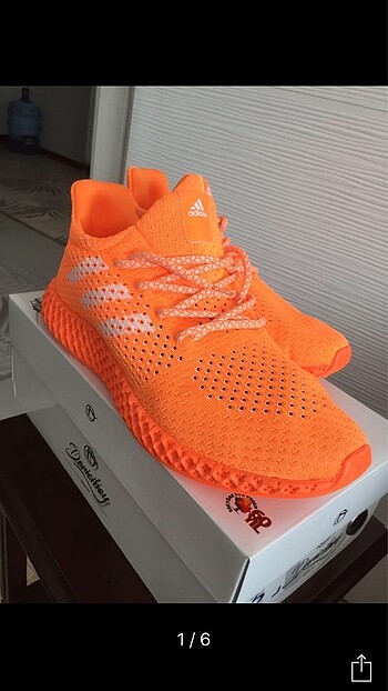 Adidas Erkek spor ayakkabı.