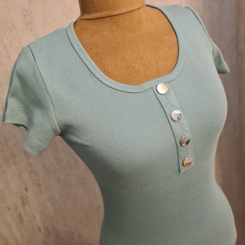 Düğmeli Turkuaz Hamile Kısa Kollu Tişört - Görsel 2