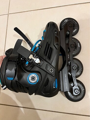 40 Beden siyah Renk Decathlon MF500 Paten ve 3lü Koruma Seti