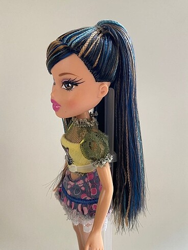  Beden Renk Bratz Tokyo Go Go Jade