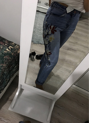 Small mom jean 