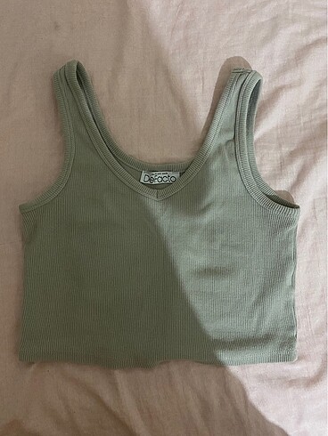 Defacto crop