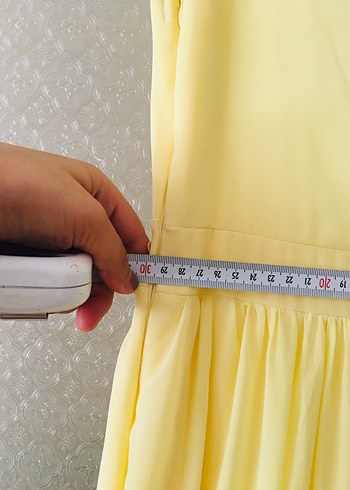 36 Beden Sarı V Yakalı Uzun Elbise