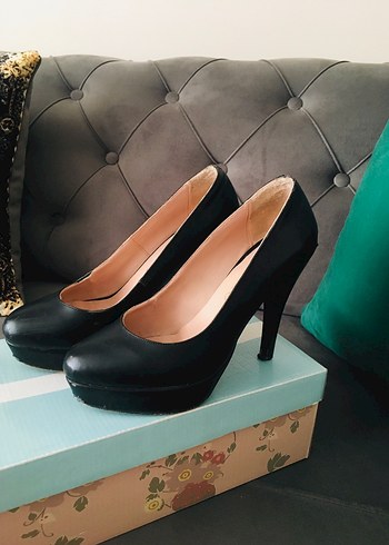 Diğer Klasik Siyah Kadın Stiletto Topuklu Ayakkabı