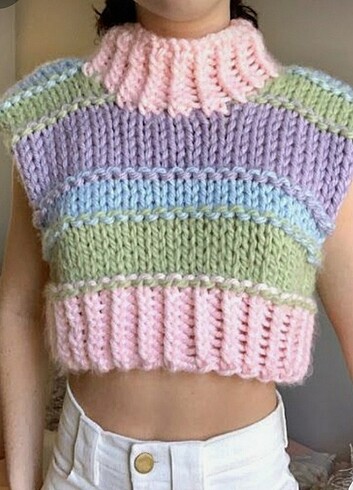Crop süveter 