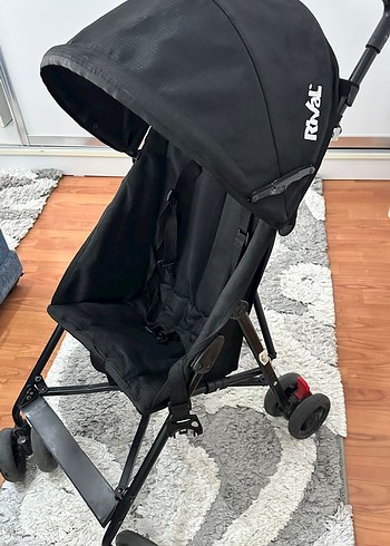 9- 18 kg Beden Kompakt Katlanabilir Siyah Bebek Arabası