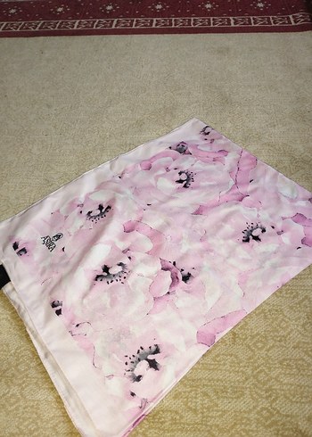 Yeni seZon Pembe Desenli Kadın Şal - Görsel 3