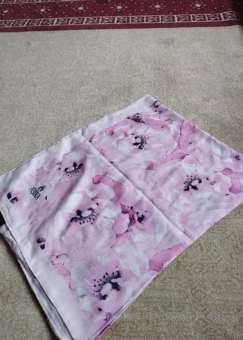 Yeni seZon Pembe Desenli Kadın Şal - Görsel 4