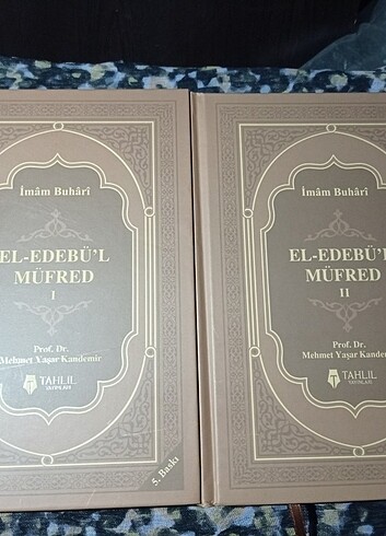 Kuşe kapak . Edebul müfret iki cilt