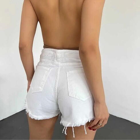 Zara Zara denim yırtık şort