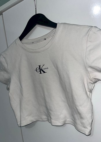 Kadın Beyaz Crop Top Kısa Kollu - Görsel 2