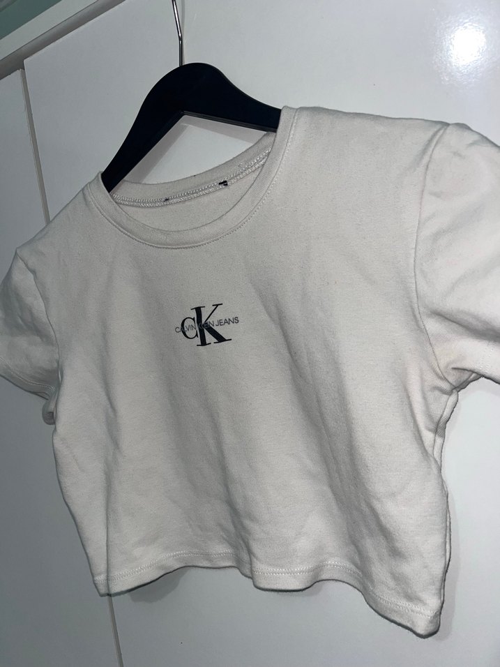 Kadın Beyaz Crop Top Kısa Kollu - Görsel 2