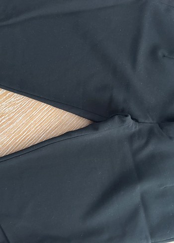 Kadın Siyah Midi Kumaş Pantolon - Görsel 3