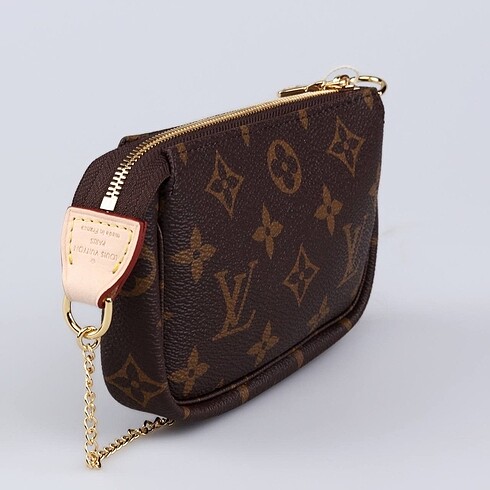 Louis Vuitton Louis Vuitton mini pochette