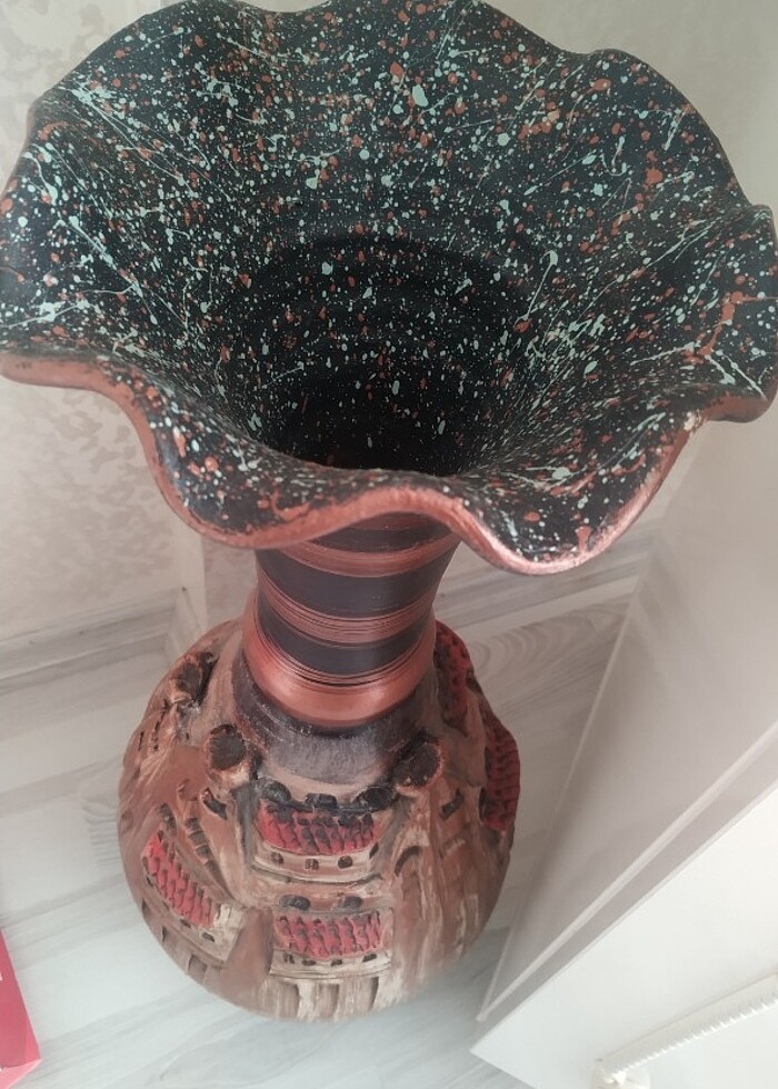 Vazo heryere uyar - Görsel 2