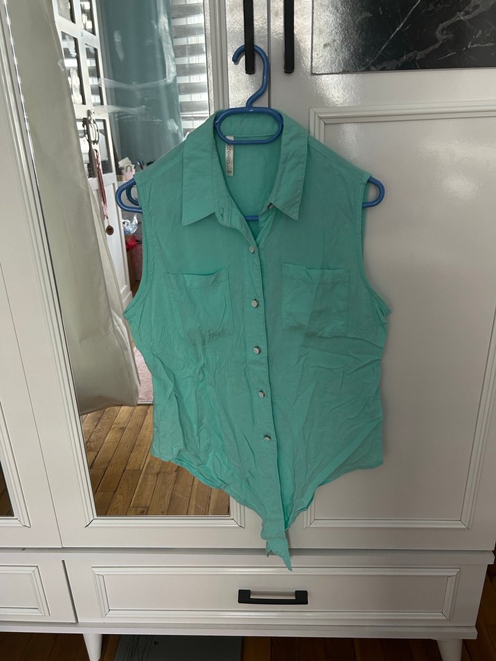 Turkuaz Kolsuz Gömlek - Görsel 2