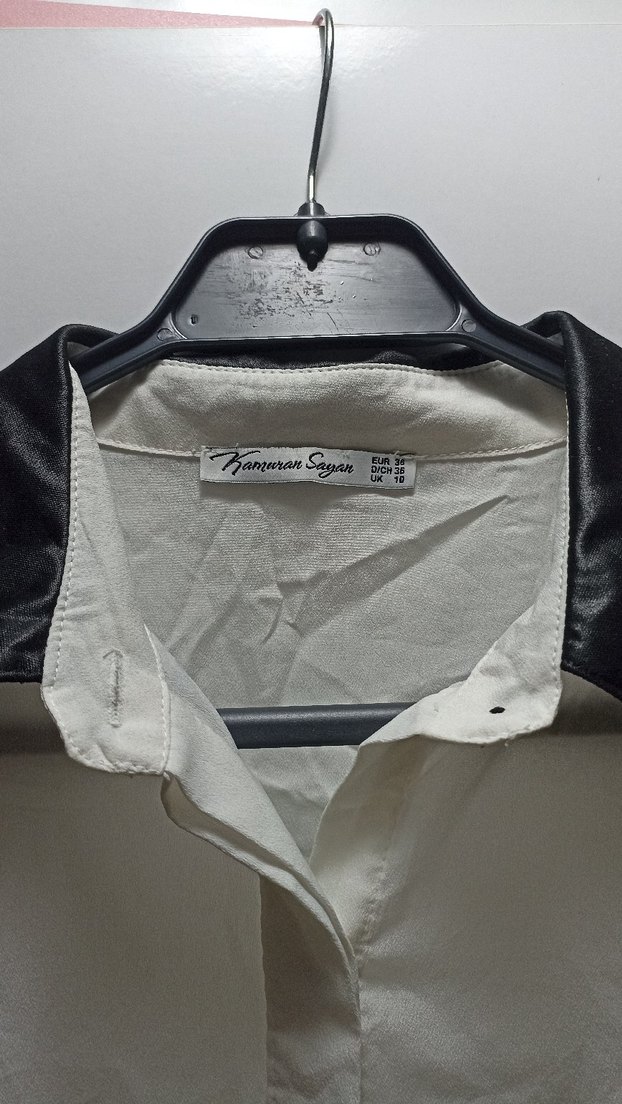 Siyah Yakalı Uzun Kollu Gömlek - Görsel 3