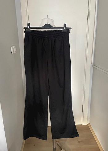 Diğer M/l beden aldım kullanmadım pantolon