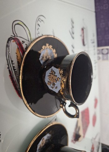 Siyah ve Altın Detaylı İki Kahve Fincanı - Görsel 2