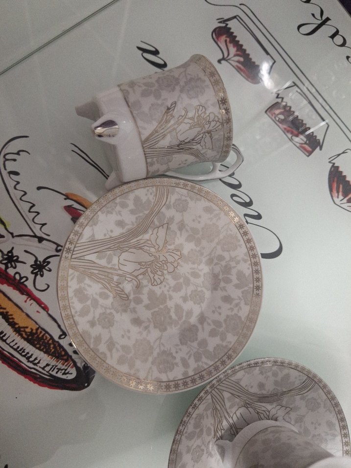 Gri Desenli Beyaz Kahve Fincanı ve Tabağı - Görsel 3