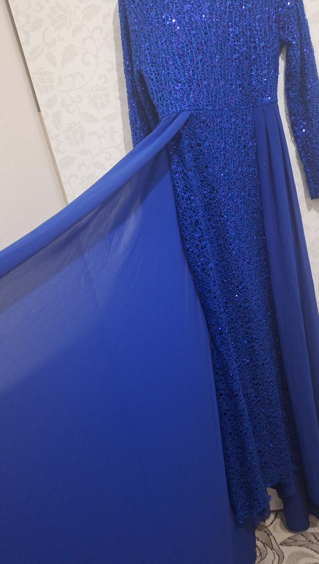 Mavi Uzun Kollu Kadın Abiye Elbise - Görsel 2