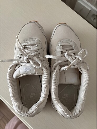 36,5 Beden ten rengi Renk Nike Delfine
