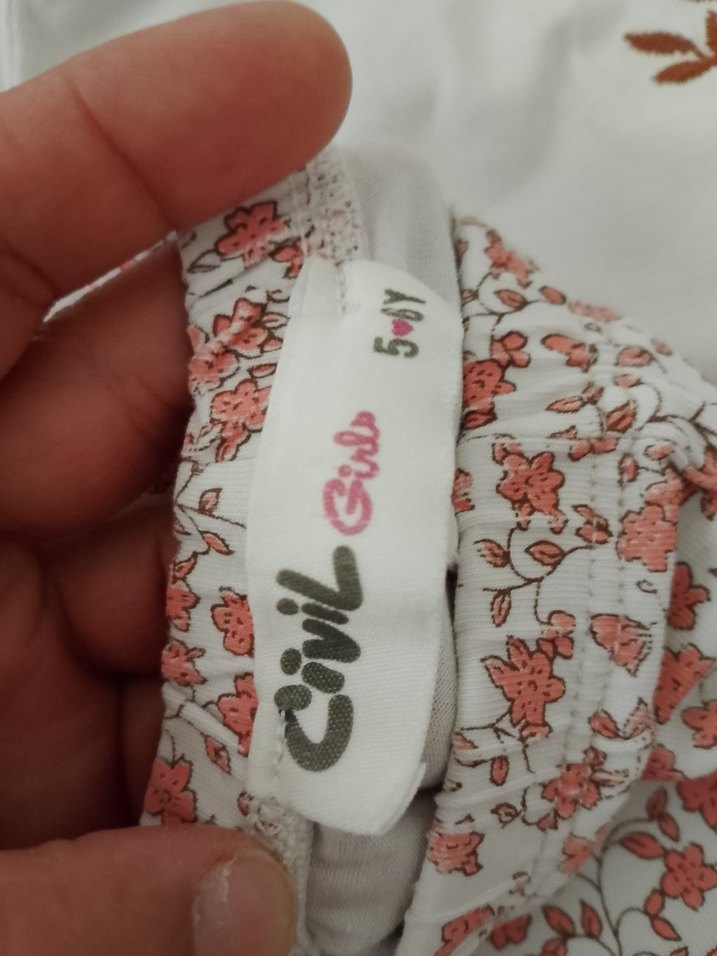 Dantel Detaylı Çiçek Desenli Bebek Kız Takımı - Görsel 3