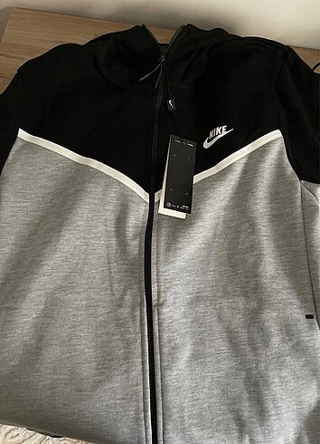 Nike tech fleece