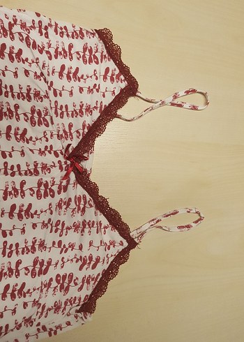 Bordo Desenli Pamuklu İp Askılı Uzun Gecelik - Görsel 2