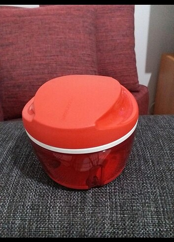 Tupperware 