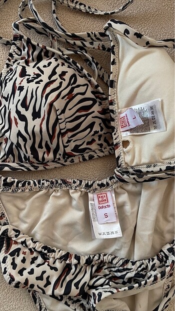 s Beden Leopar bikini