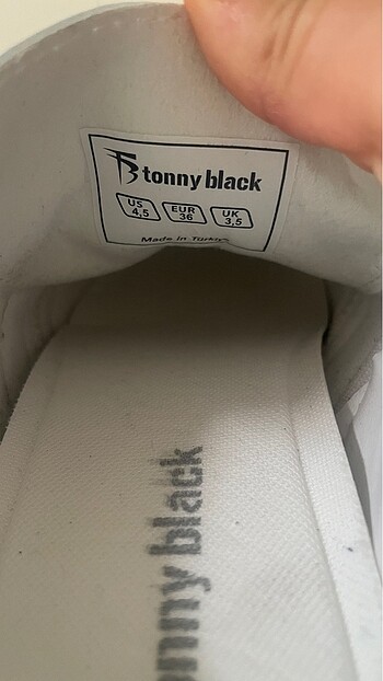 36 Beden beyaz Renk Tonny black