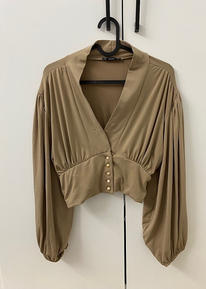 Bel detaylı bluz - Görsel 2