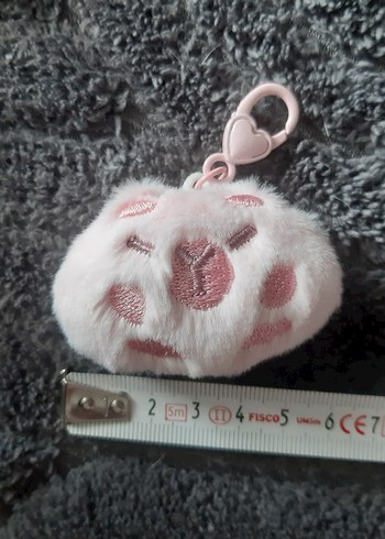 kapibara. Pembe Kapybara Peluş Anahtarlık