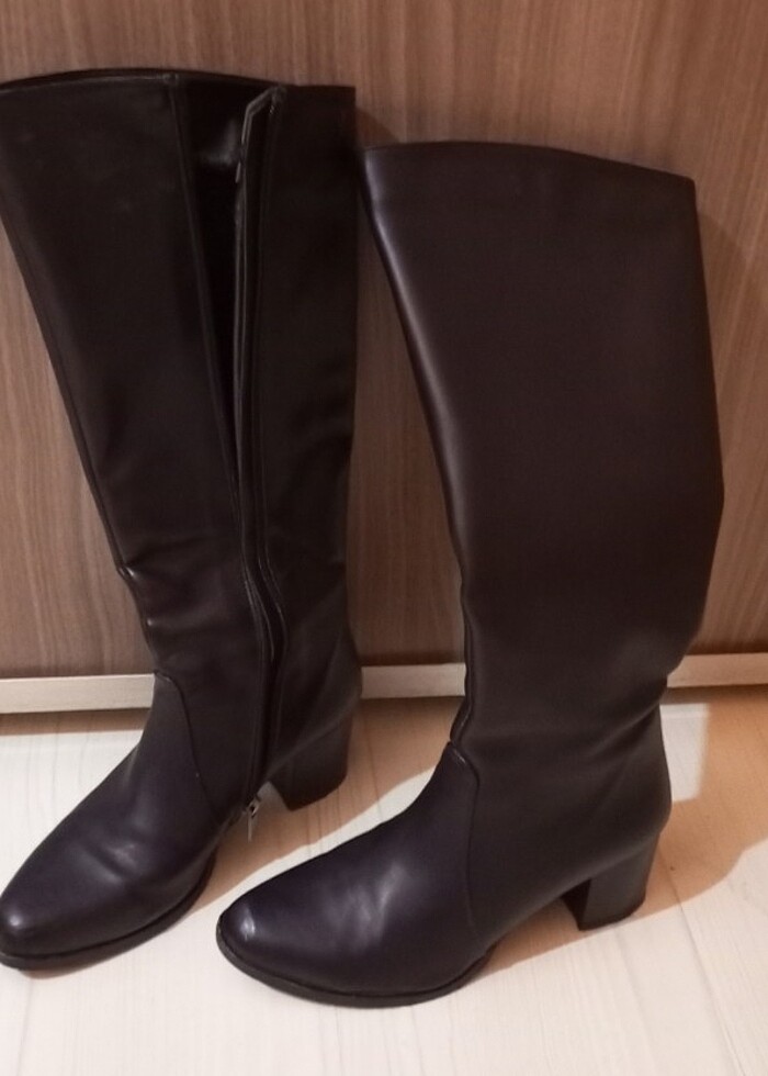 Siyah topuklu çizme  - Görsel 4