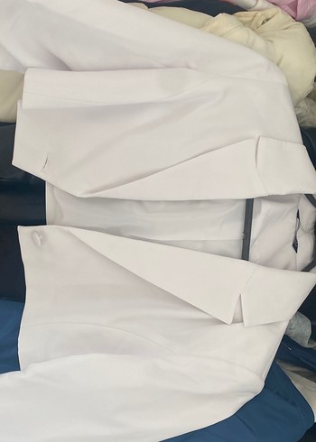 Düğmeli Beyaz Kadın Blazer Ceket