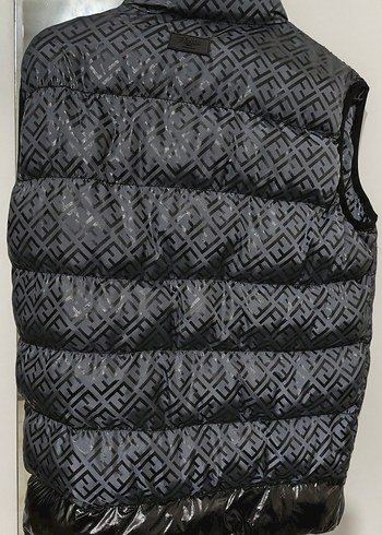 Fendi Desenli Gri Erkek Şişme Yelek - Görsel 3