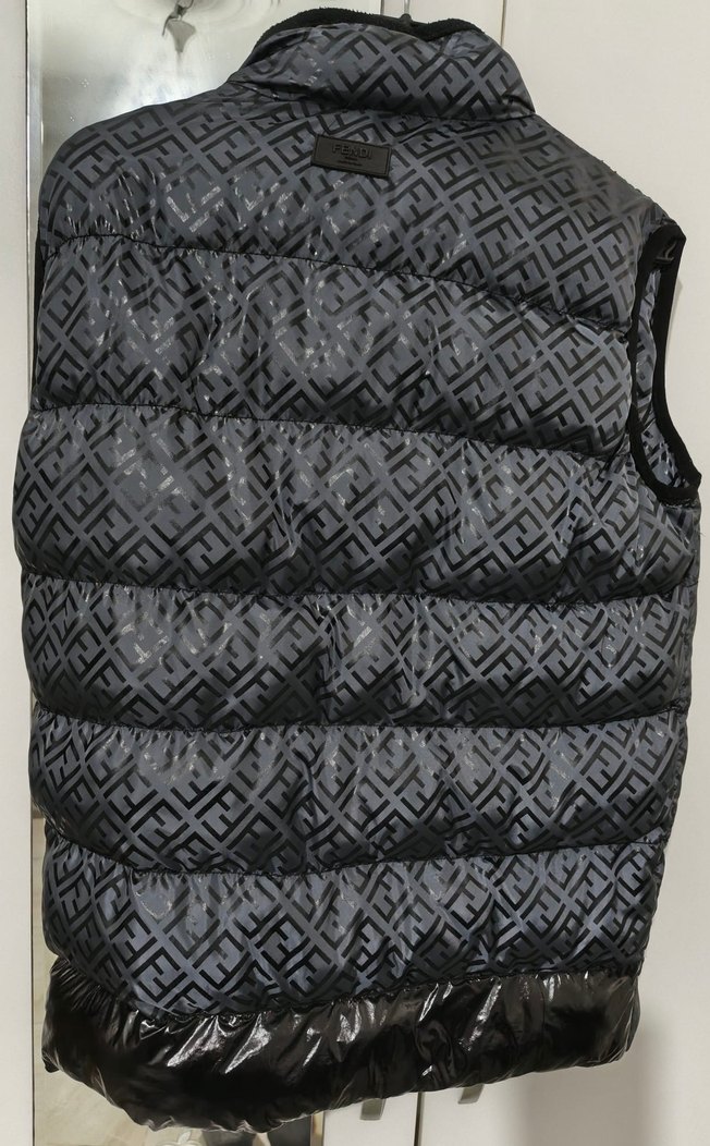 Fendi Desenli Gri Erkek Şişme Yelek - Görsel 3