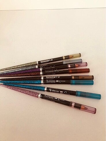 Diğer Simli eyeliner kalemleri