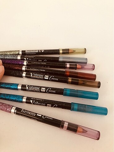 Simli eyeliner kalemleri
