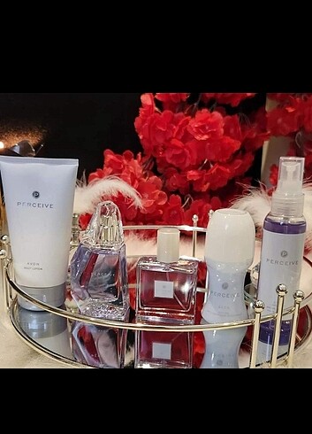 Avon Perceive bayan set