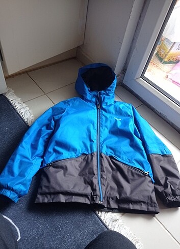 Decathlon 8 yaş mont 