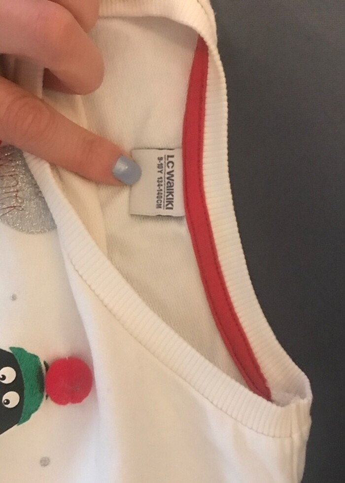 9-10 yaş kız çocuk herhangi bir defosu yoktur - Görsel 2