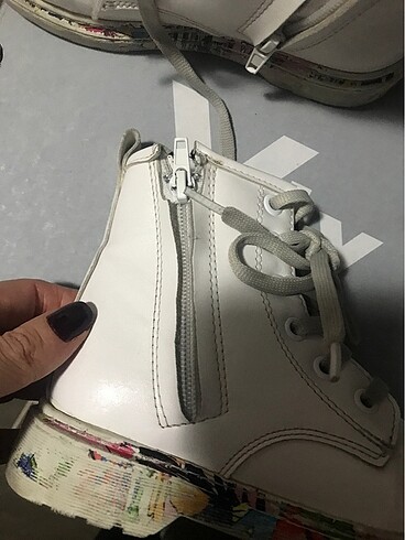 Beyaz Kemal tanca kız çocuk bot - Görsel 2