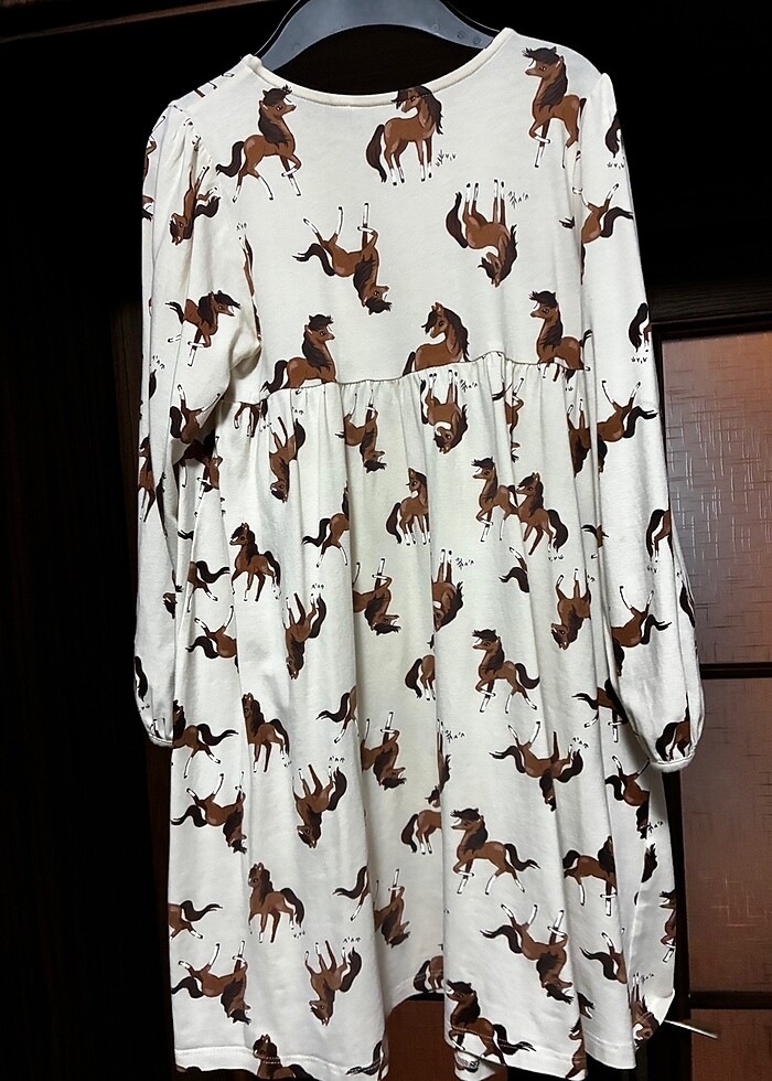 Uzun kol elbise - Görsel 2